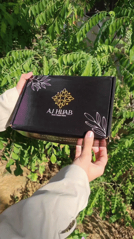 Olive Georgette Hijab + Watch + Bracelet + Gift Sett (Without Niqab)