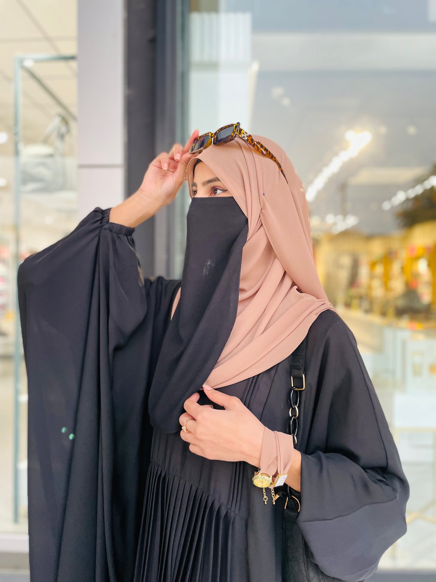 Cafe Georgette Hijab + Watch + Bracelet + Gift Sett