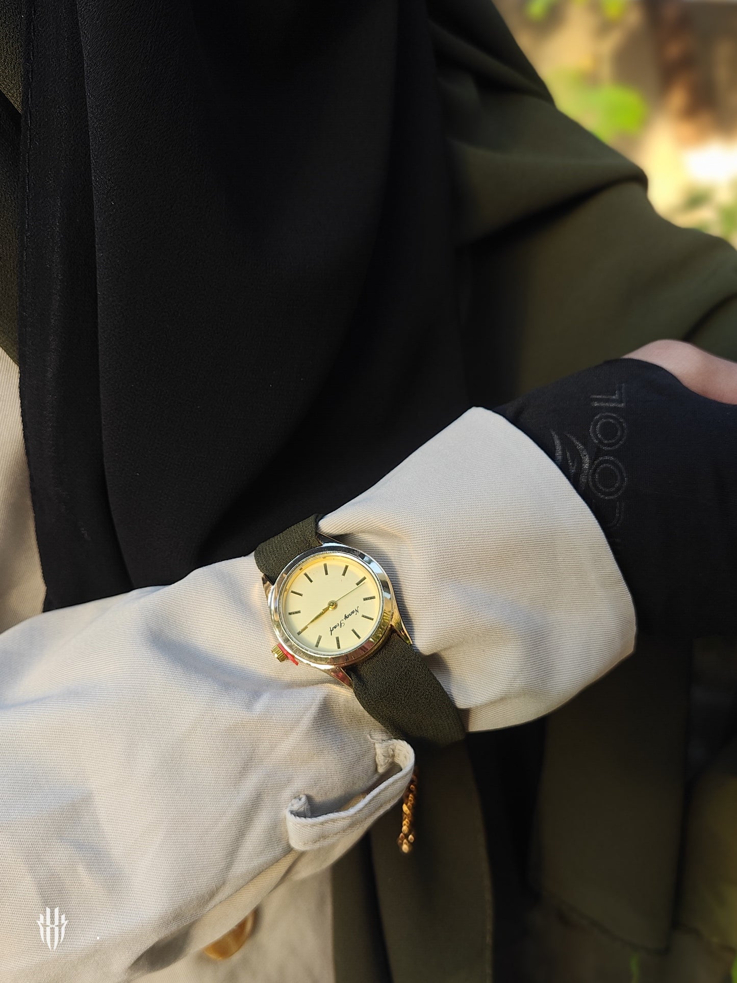 Mehndi Green Georgette Hijab + Watch + Bracelet + Gift Sett