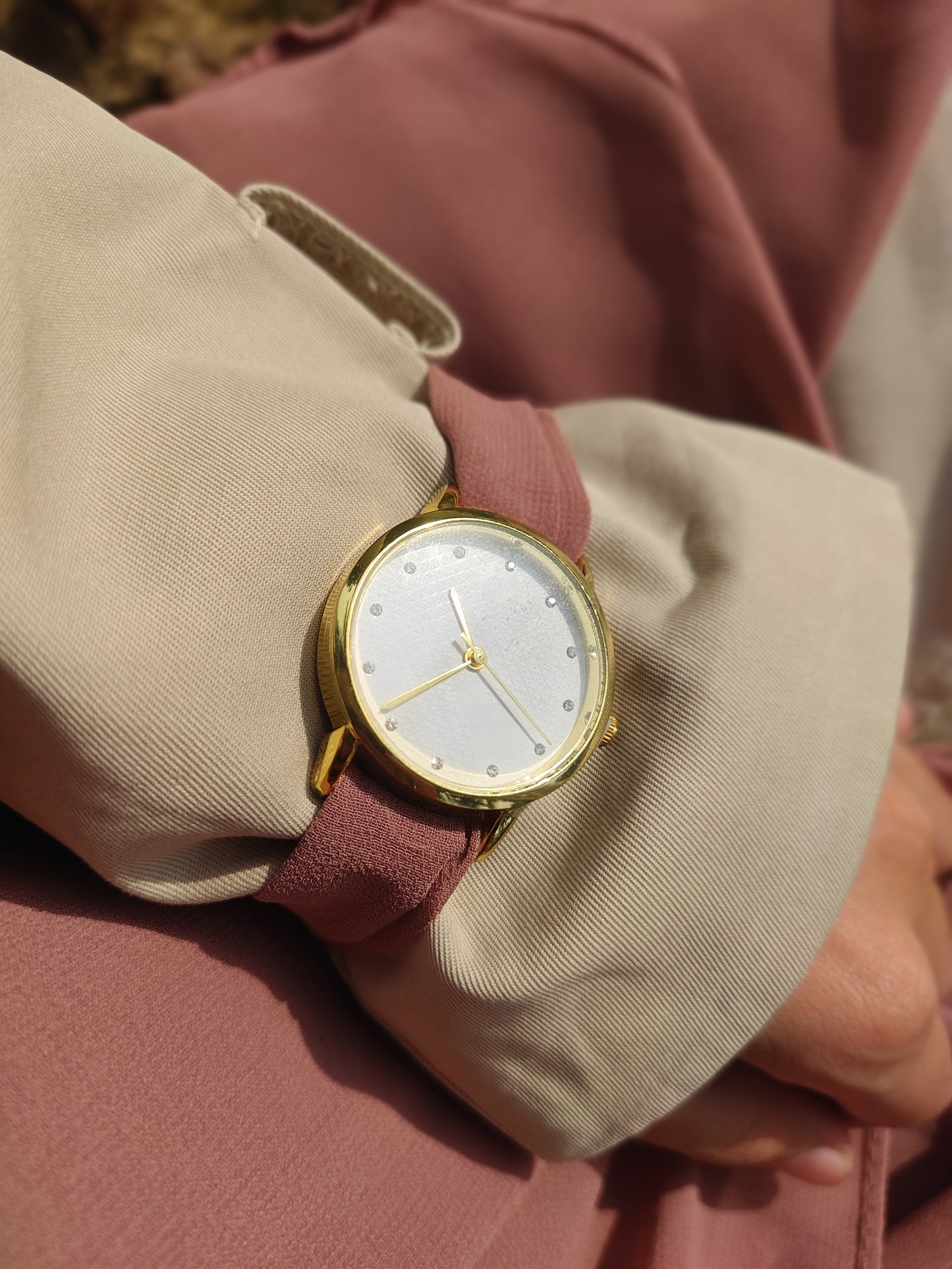Mauve Georgette Hijab + Watch + Bracelet + Gift Sett