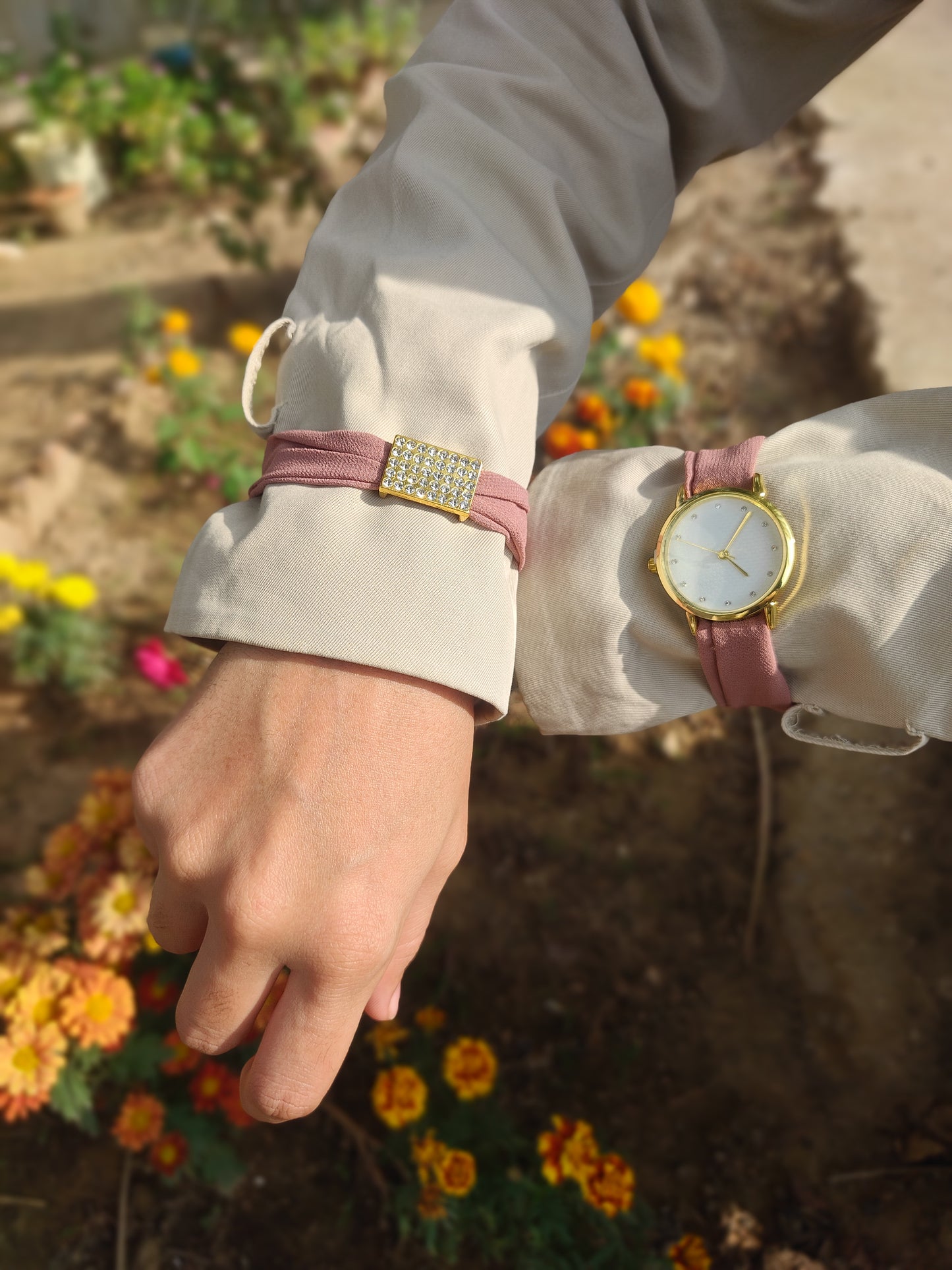 Mauve Georgette Hijab + Watch + Bracelet + Gift Sett