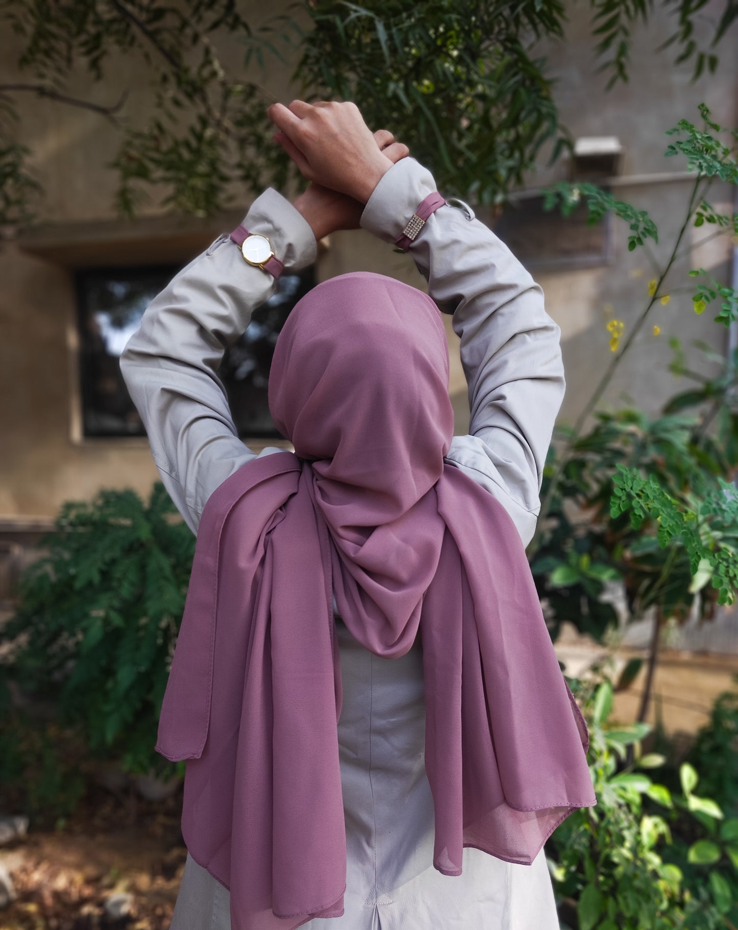 Mauve Georgette Hijab + Watch + Bracelet + Gift Sett