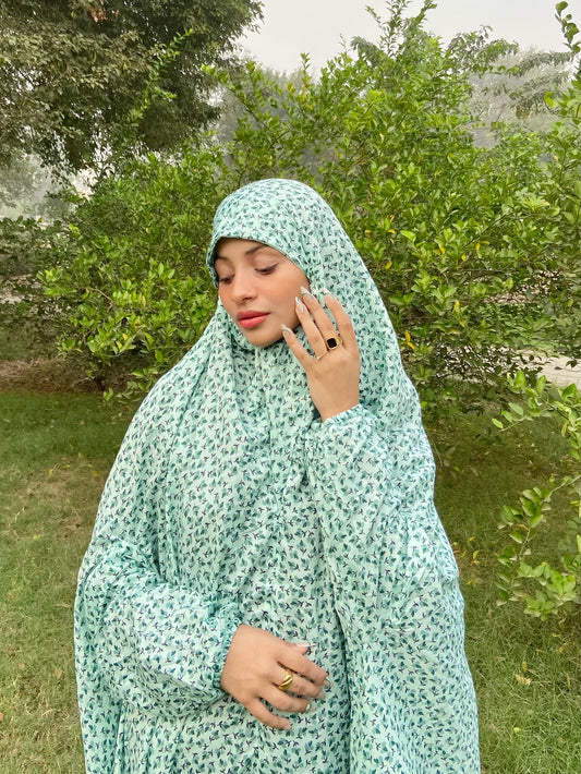 Namaz Chadar With Sleeves - Seamist Print (Lawn)