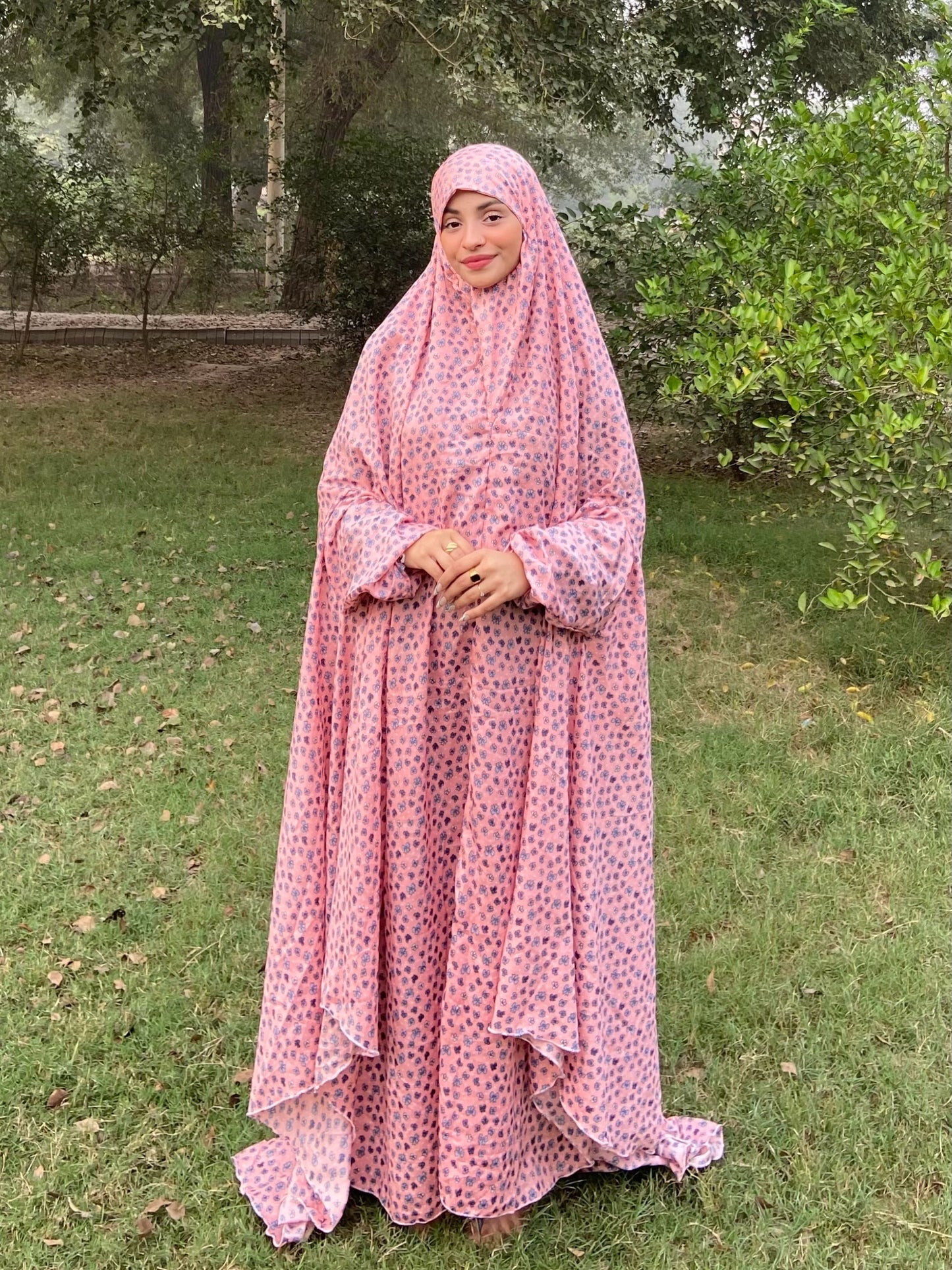 Namaz Chadar With Sleeves - Peach Print (Lawn)