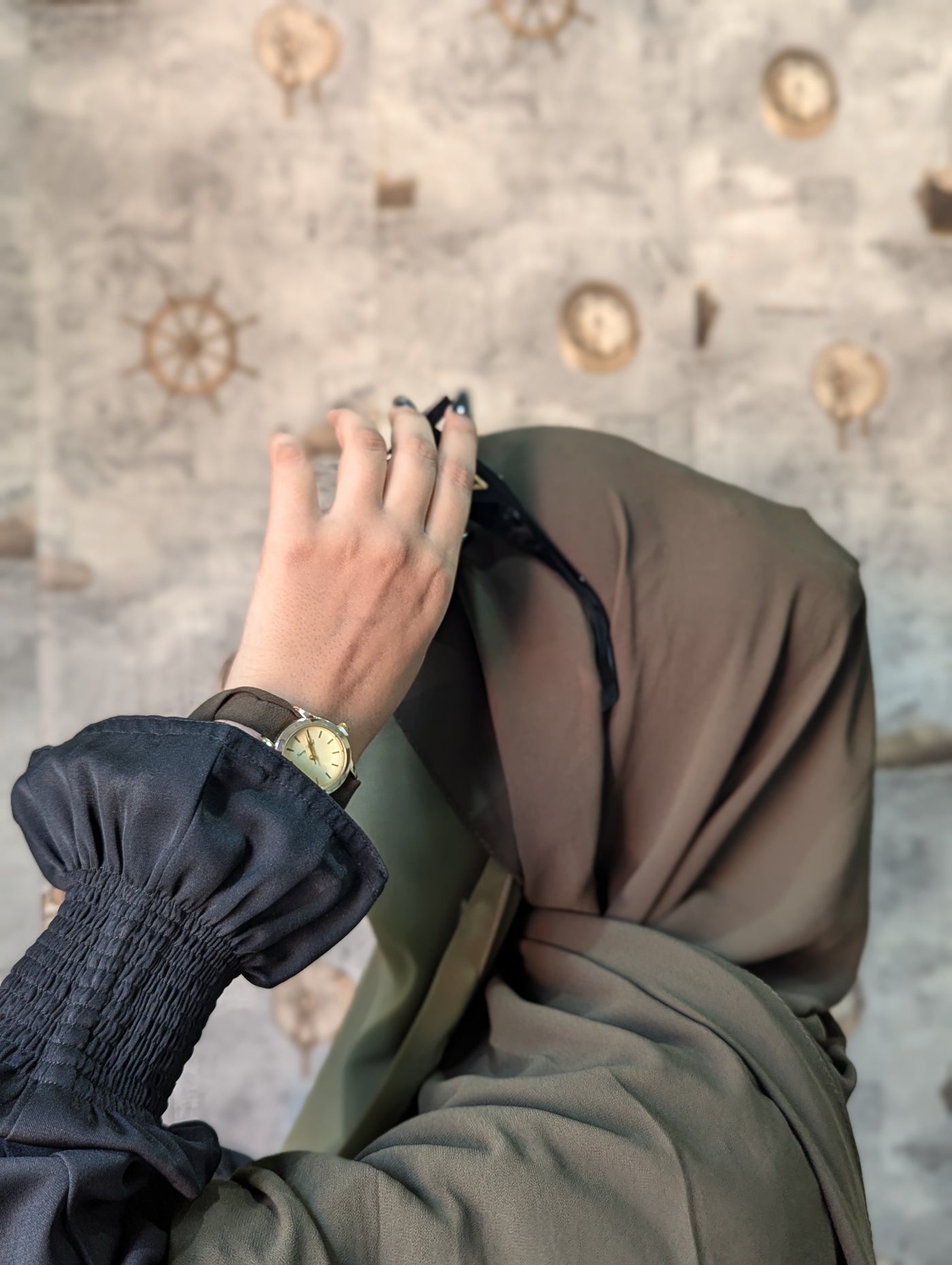 Olive Hijab + Watch + Bracelet + Gift Sett (Without Niqab)