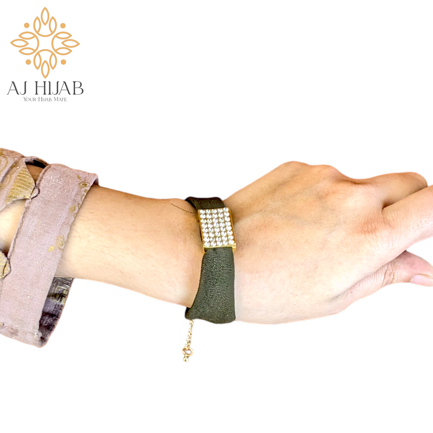 Olive Georgette Hijab + Watch + Bracelet + Gift Sett (Without Niqab)