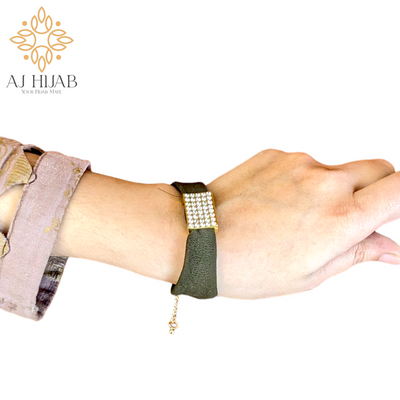 Olive Hijab + Watch + Bracelet + Gift Sett (Without Niqab)