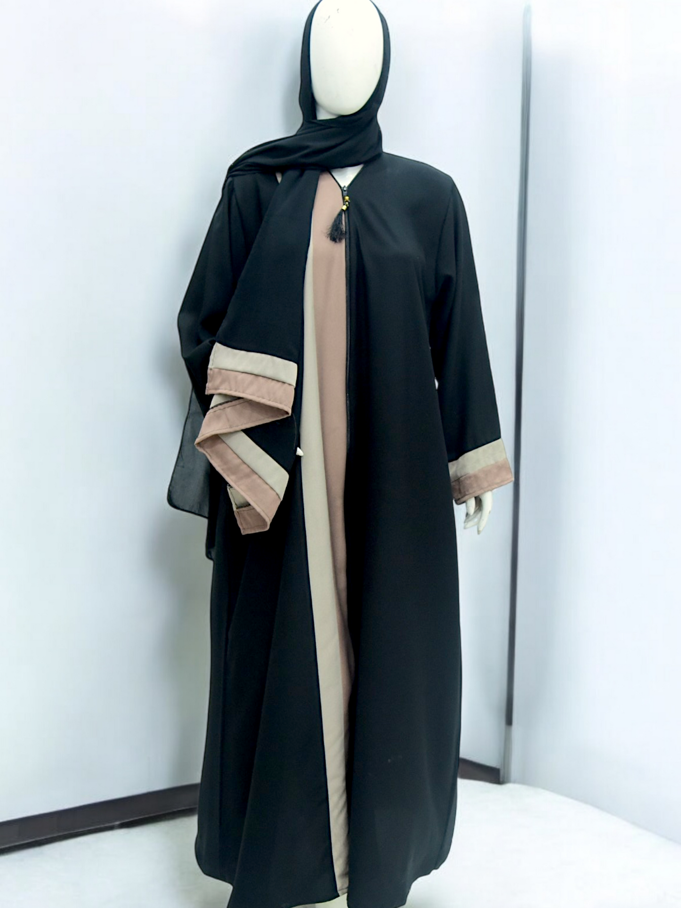 Strip Abaya With Same Hijab - Black