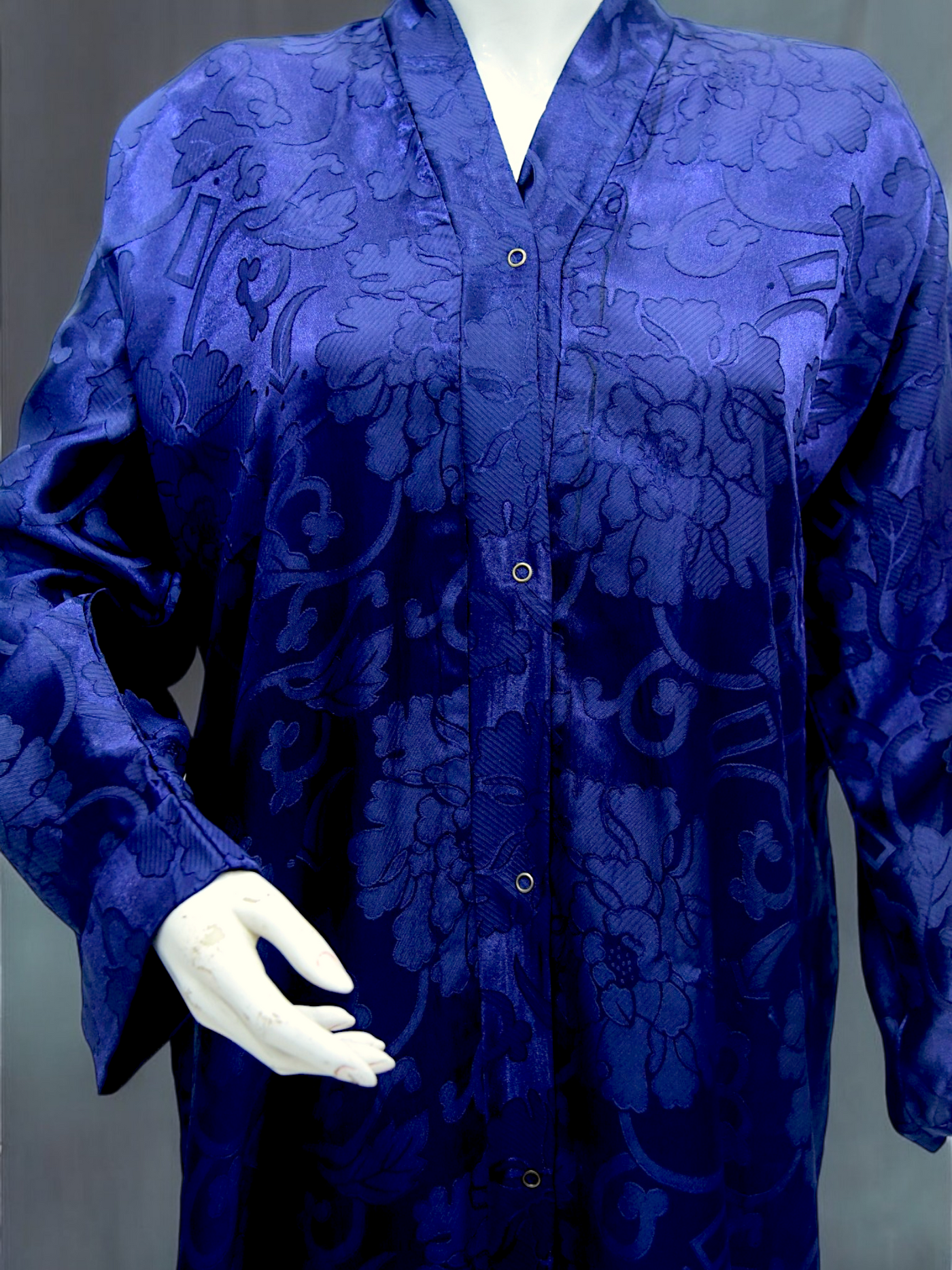 Embossed Abaya - Blue